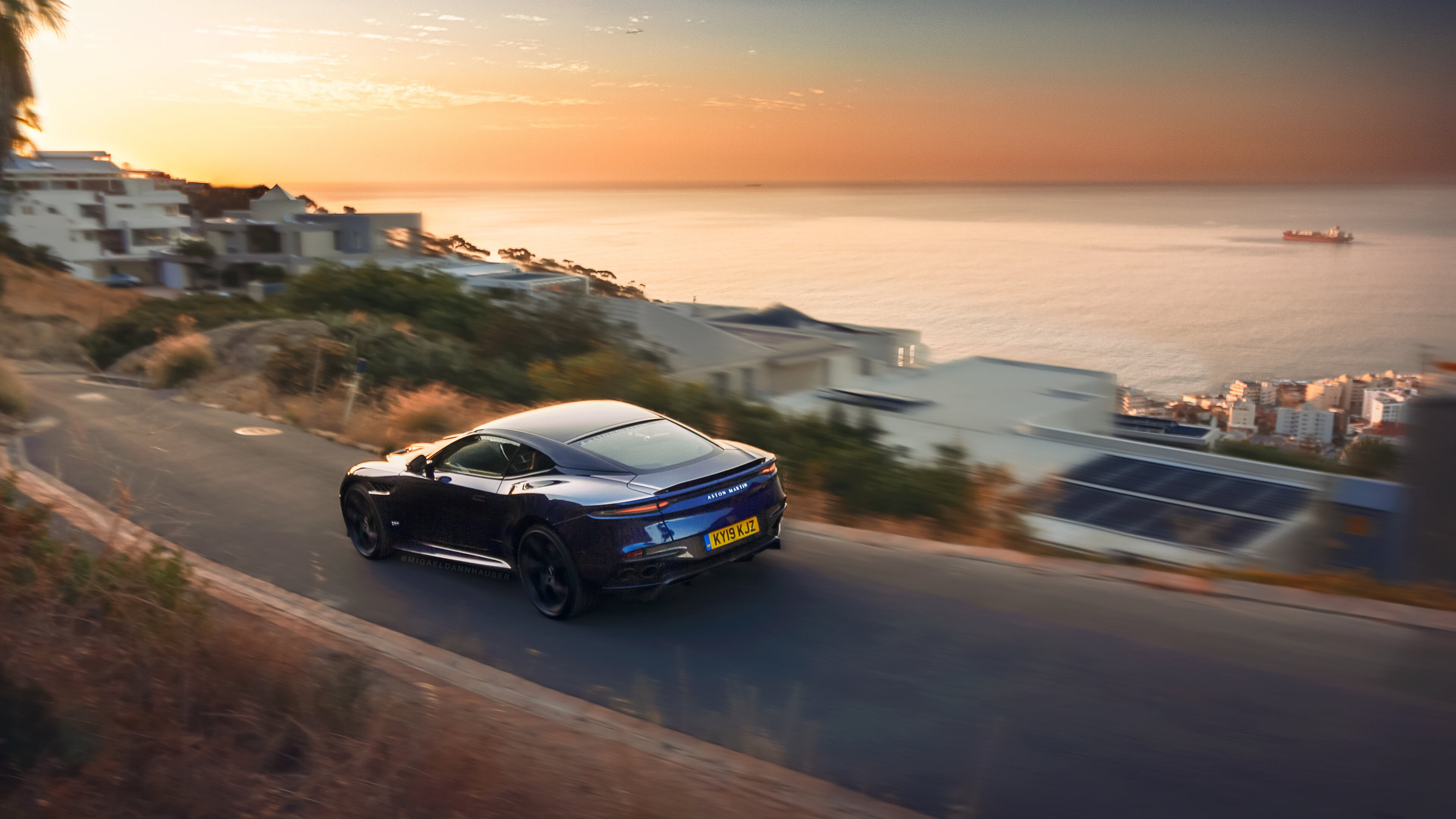 比赛转播权纷争升级体育媒体纷纷参与报道,赛事转播权的概念