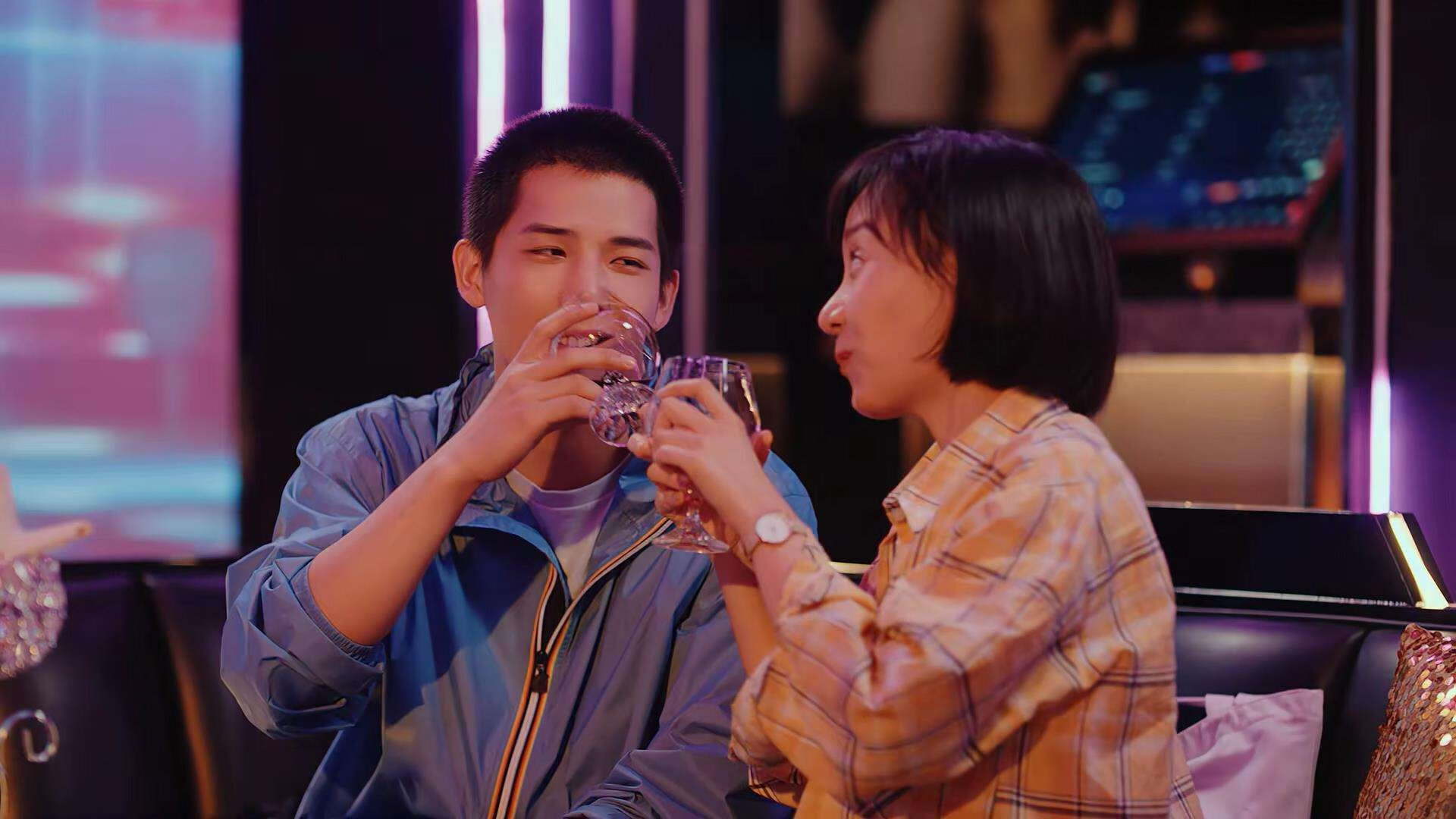 中长距离游泳节奏控制精准,中长距离游泳属于有氧运动吗