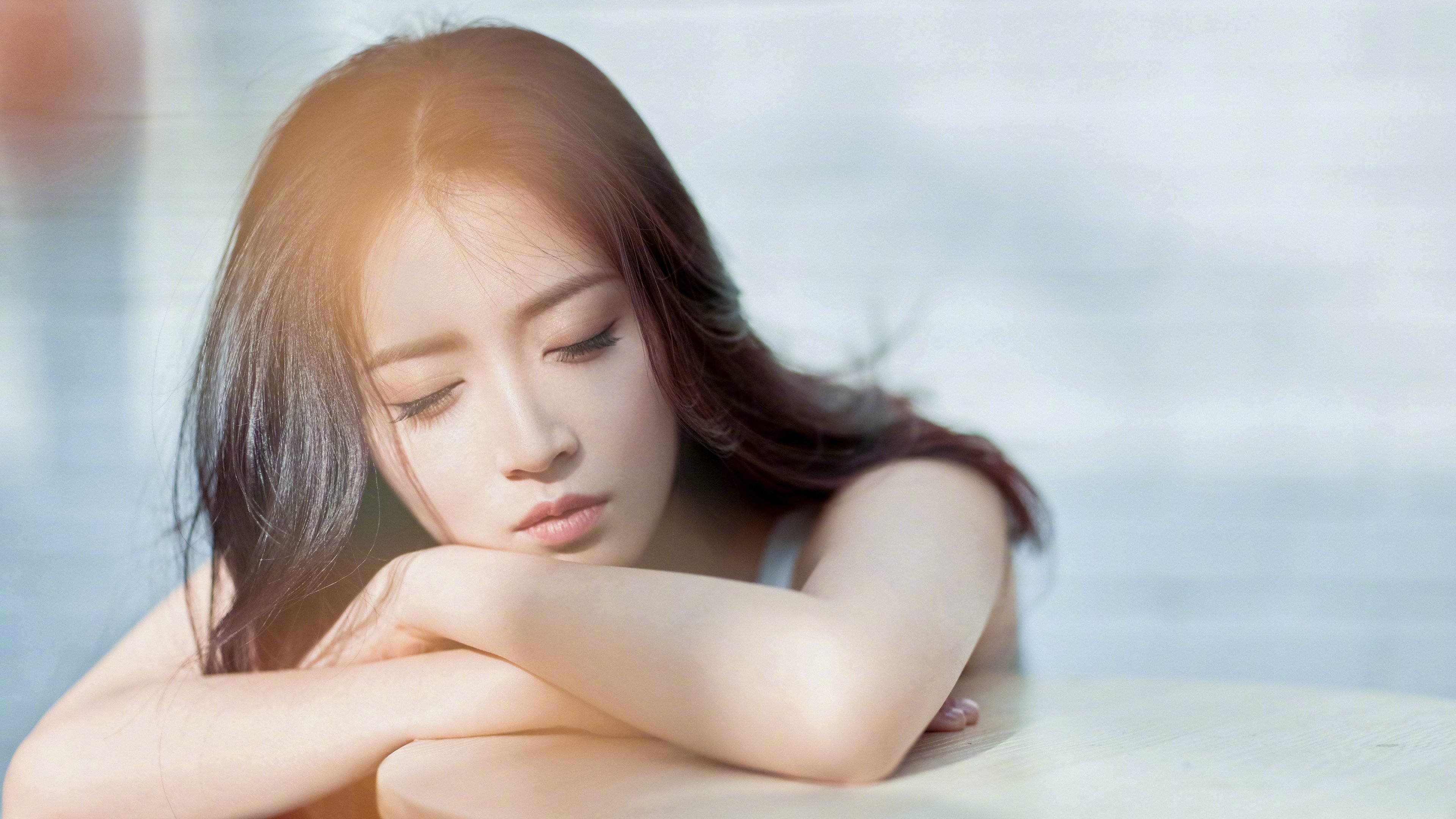 曼联前锋单场双响助球队逆转胜利,曼联双雄