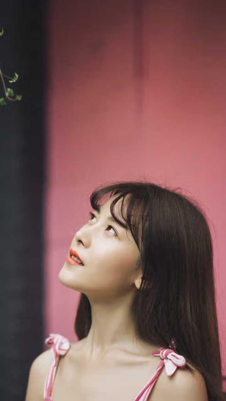 艾比·德尔福:南非队的防守支柱,关键时刻化解对方威胁,南非德比尔斯公司